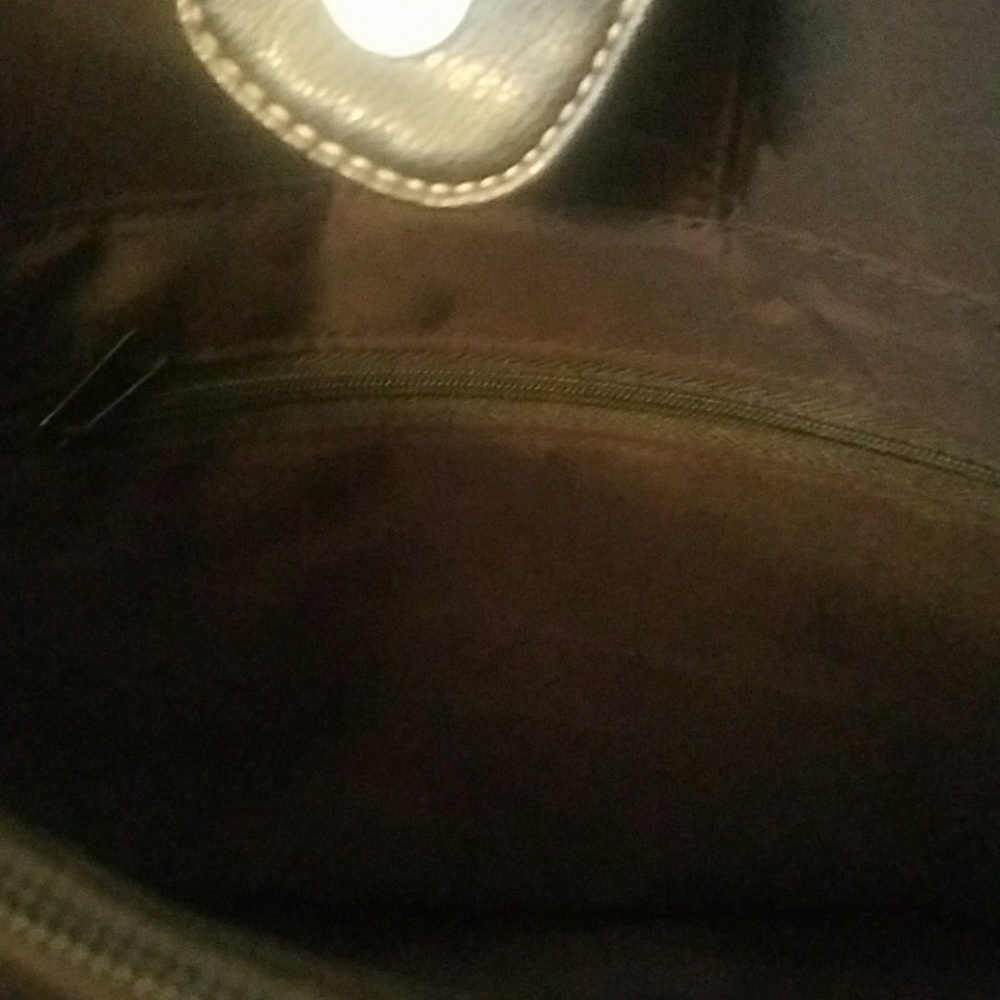 Purse - Picture 7 of 8